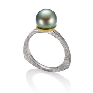 Damascus Ring Pearl